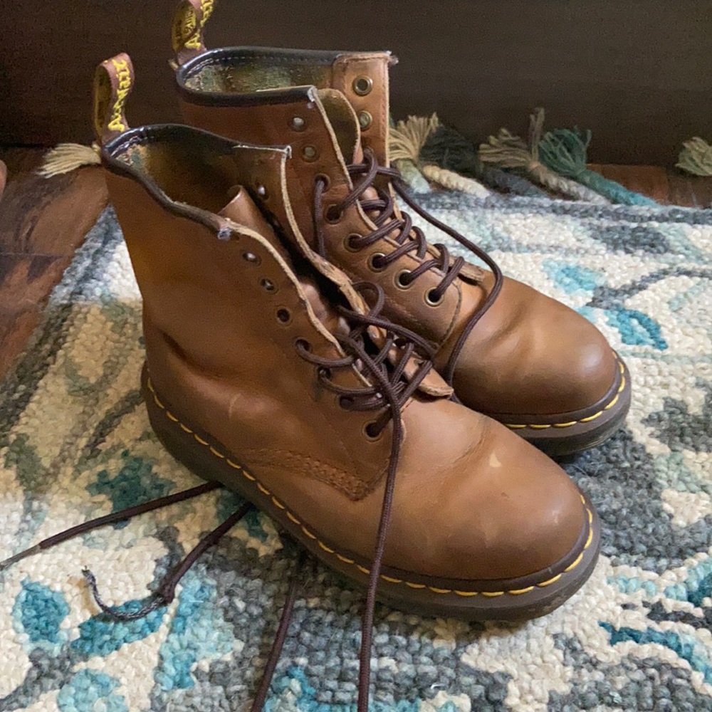 Vintage leather Doc Martens